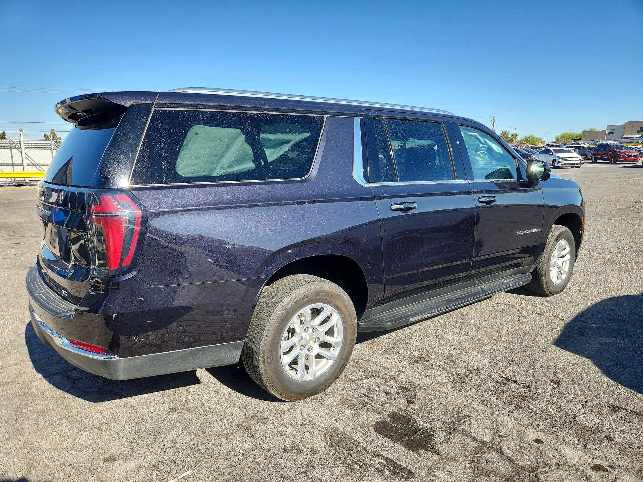 Chevrolet Suburban C1500 Lt