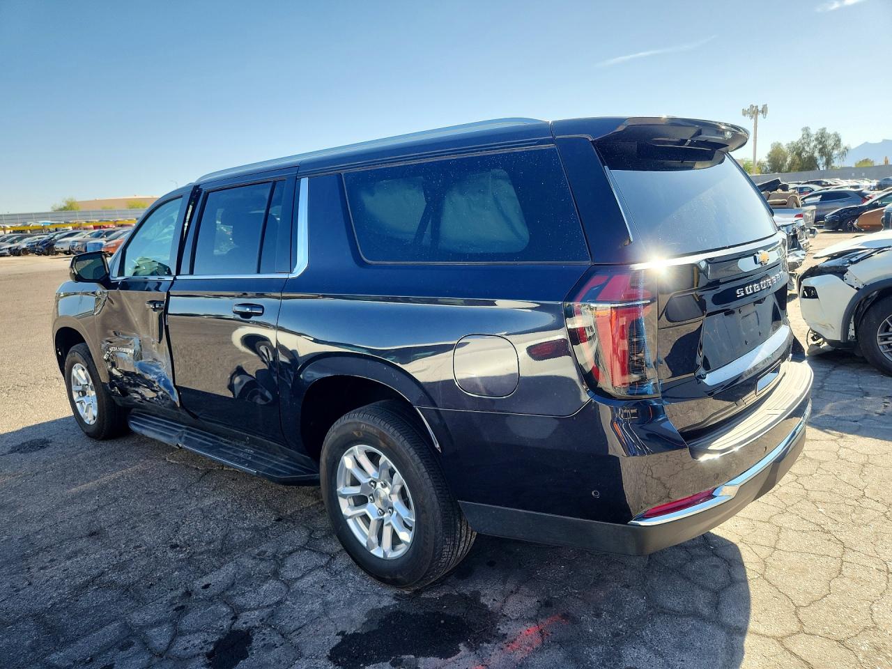 Chevrolet Suburban C1500 Lt