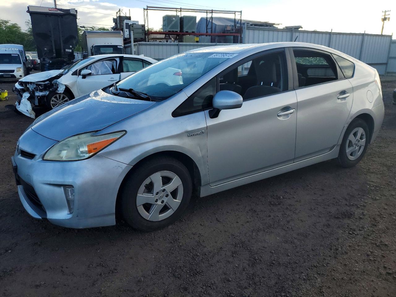 Salvage Toyota Prius Image