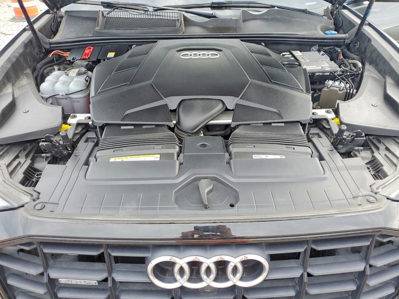 Audi Q8 Premium Plus S-line