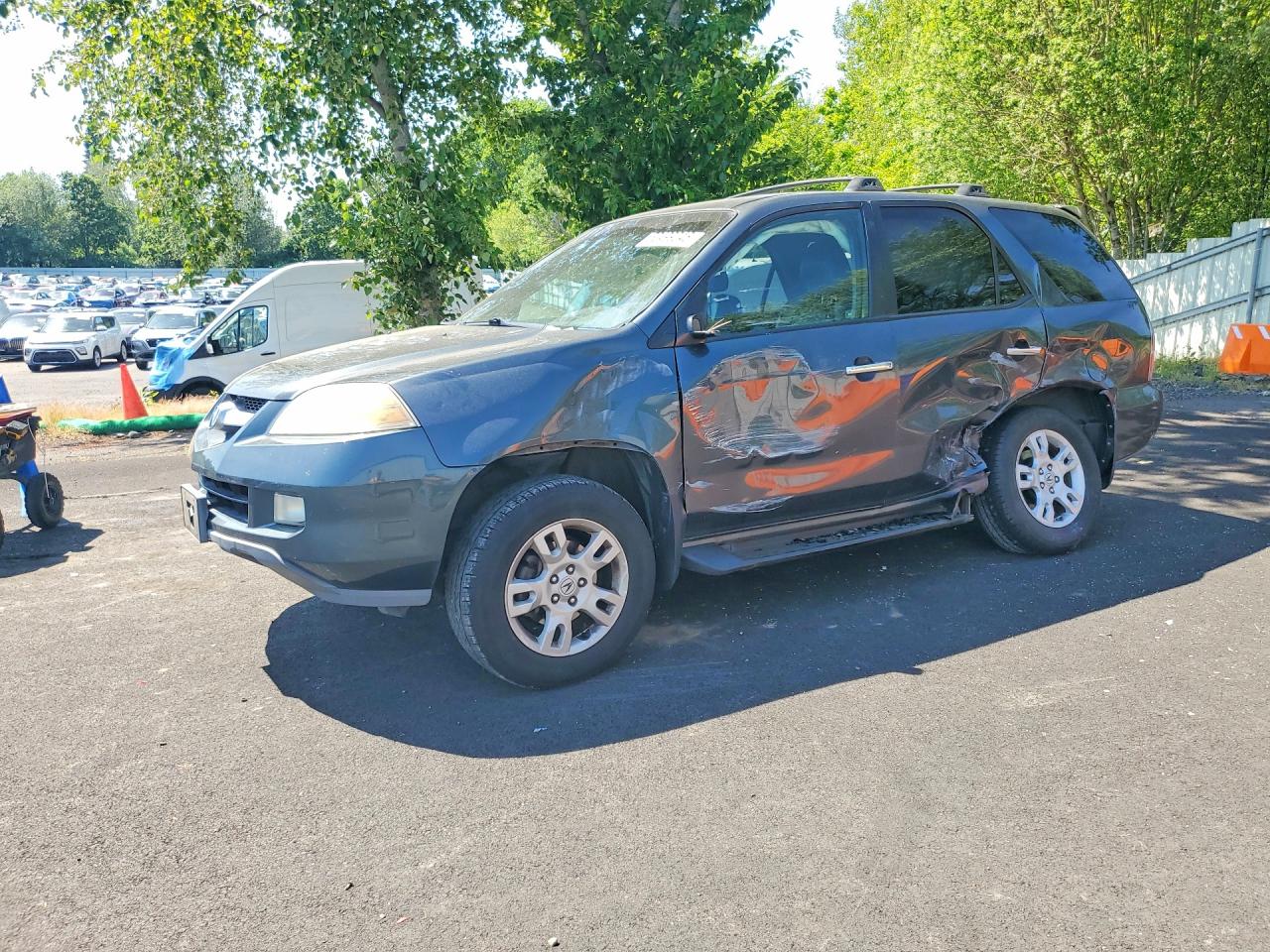Salvage Acura MDX Image