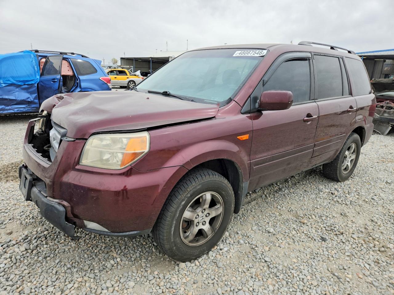Salvage Honda Pilot Image