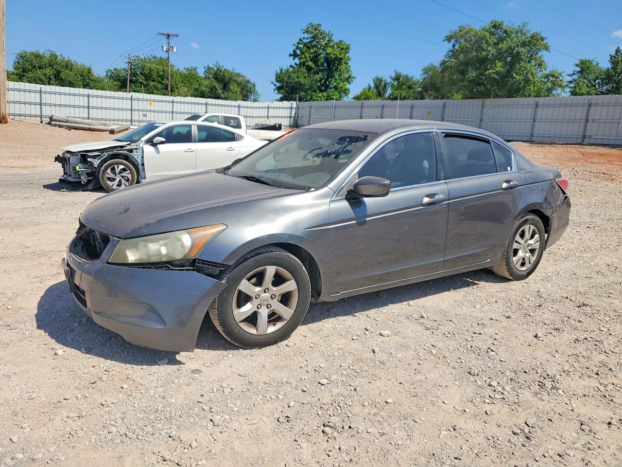 Salvage Honda Accord Image