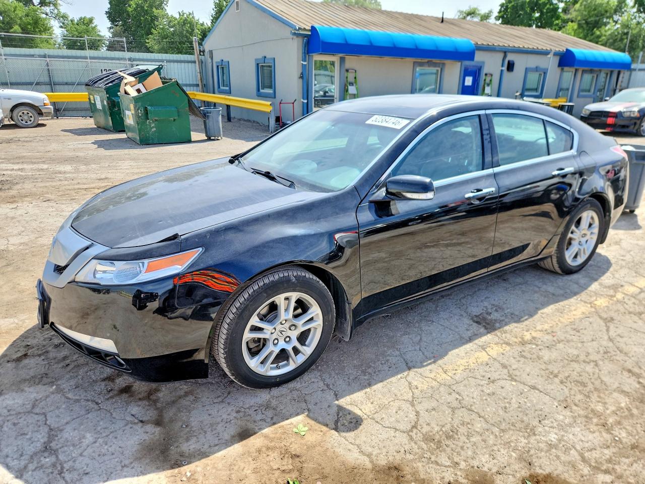 Salvage Acura TL Image