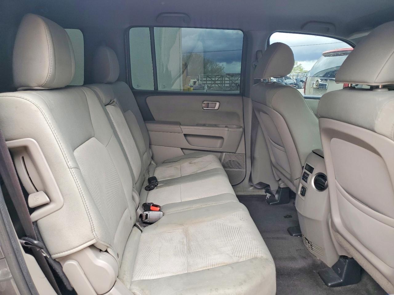 Honda Pilot Lx