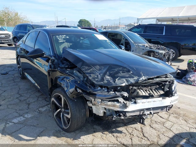 Salvage Honda Accord Image