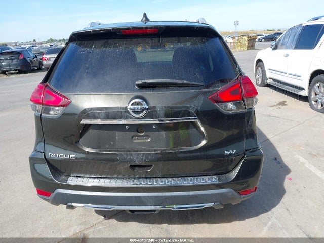 Nissan Rogue Sv