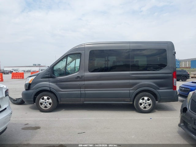 Ford Transit Xlt