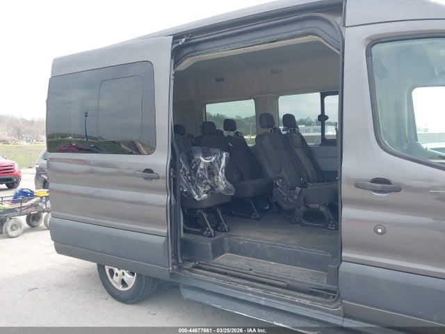 Ford Transit Xlt