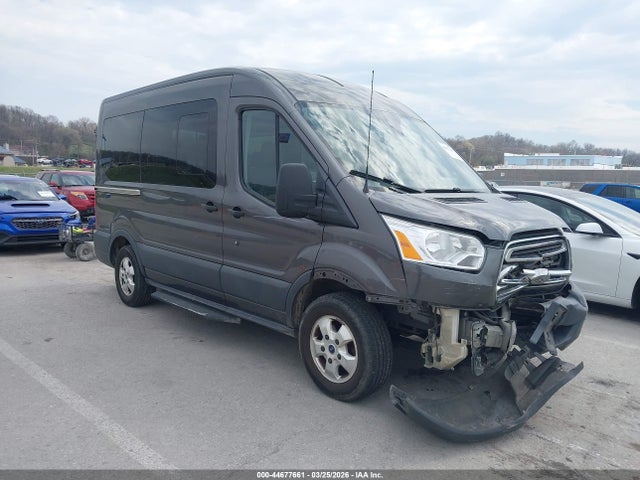 Salvage Ford Transit Image