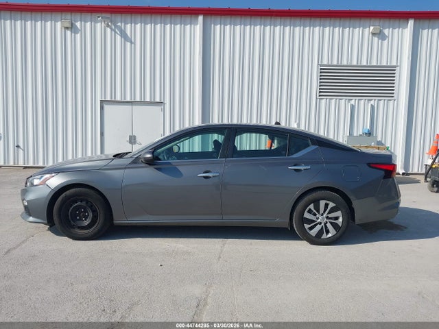 Nissan Altima S Fwd
