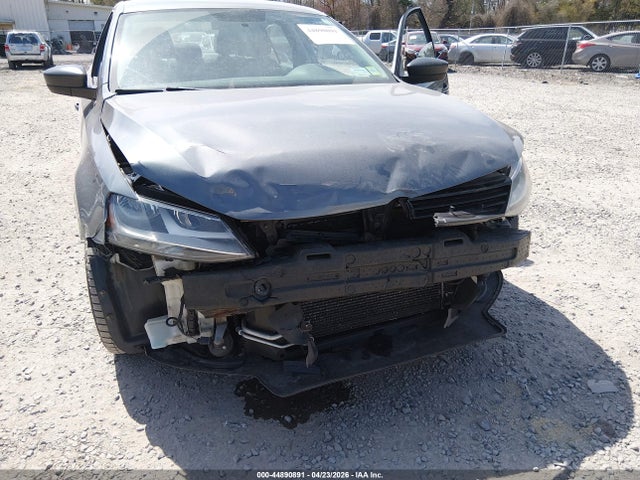 Volkswagen Jetta 2.0l S