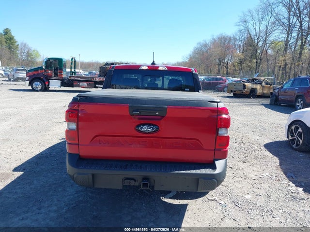 Ford Maverick Lariat