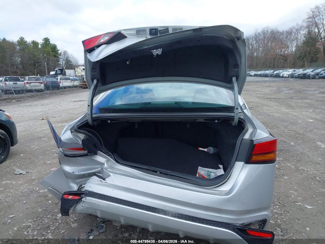 Nissan Altima S Fwd