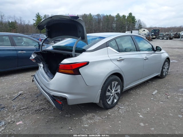 Nissan Altima S Fwd