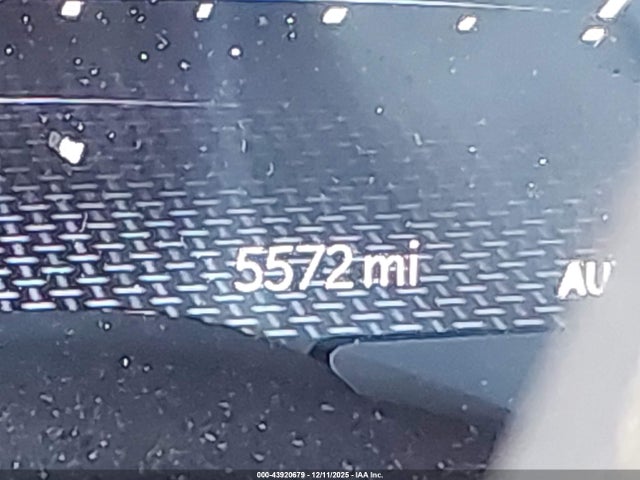 Ram 1500 Laramie  4x4 5'7 Box
