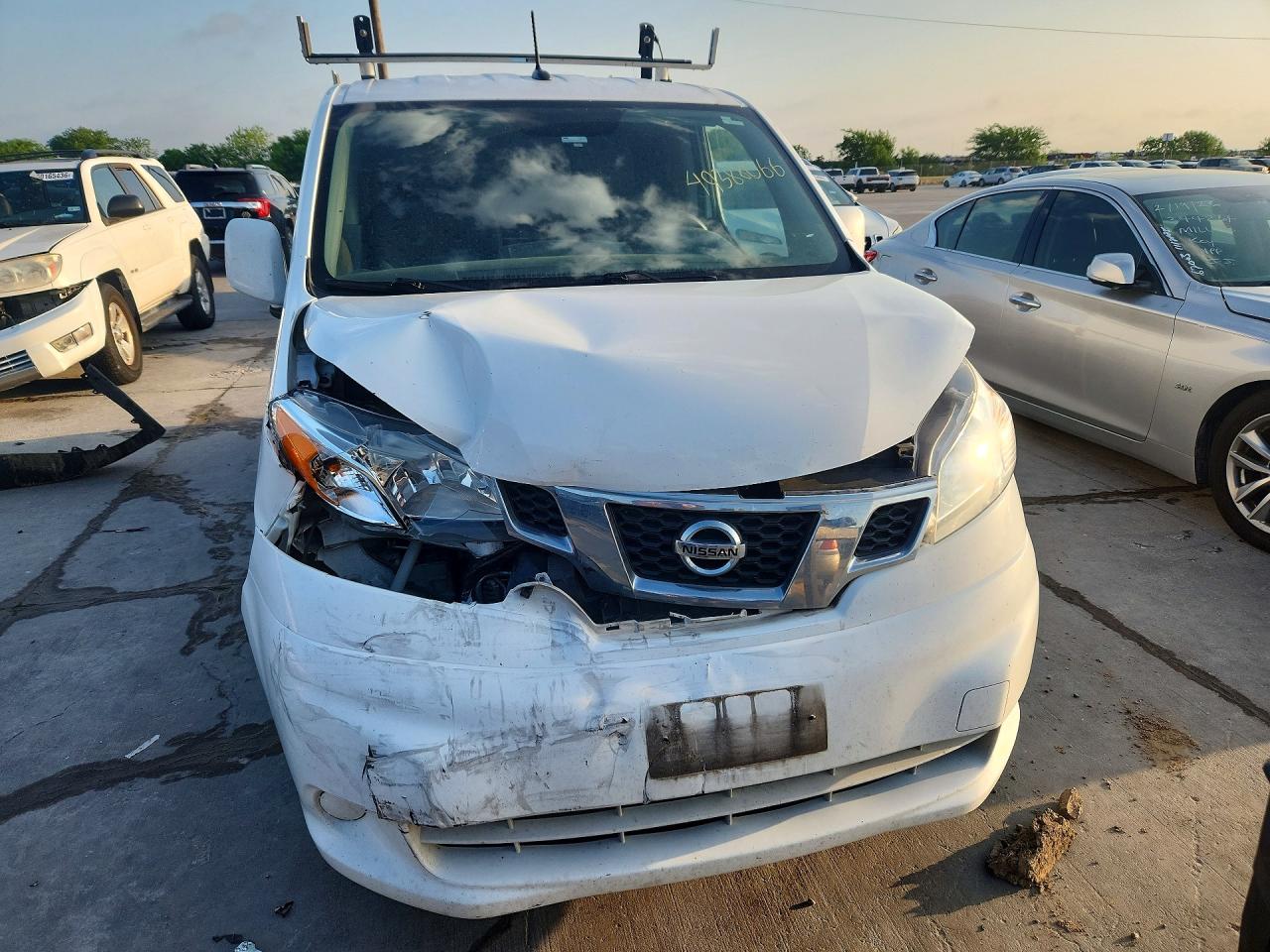 Nissan Nv Sv