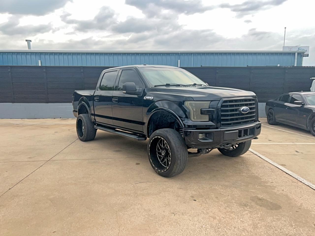 Salvage Ford F-150 Image