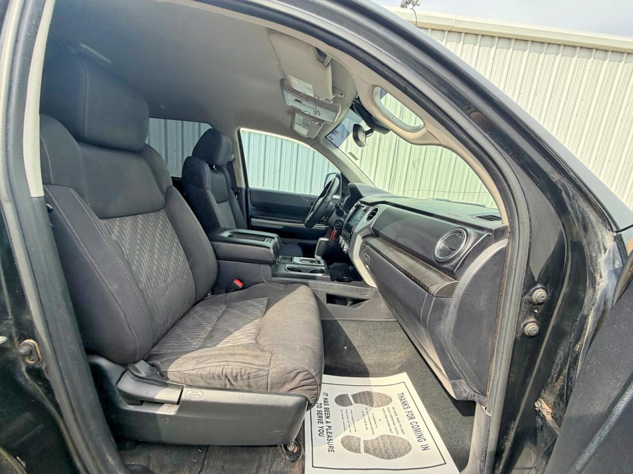 Toyota Tundra Sr5