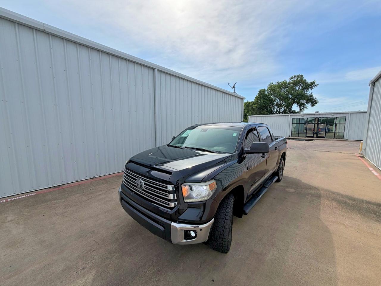 Toyota Tundra Sr5