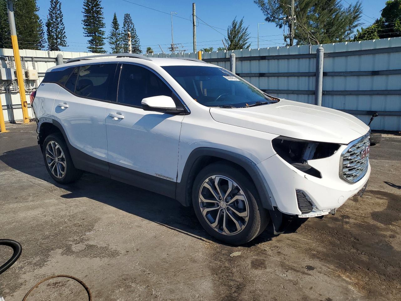 GMC Terrain Slt
