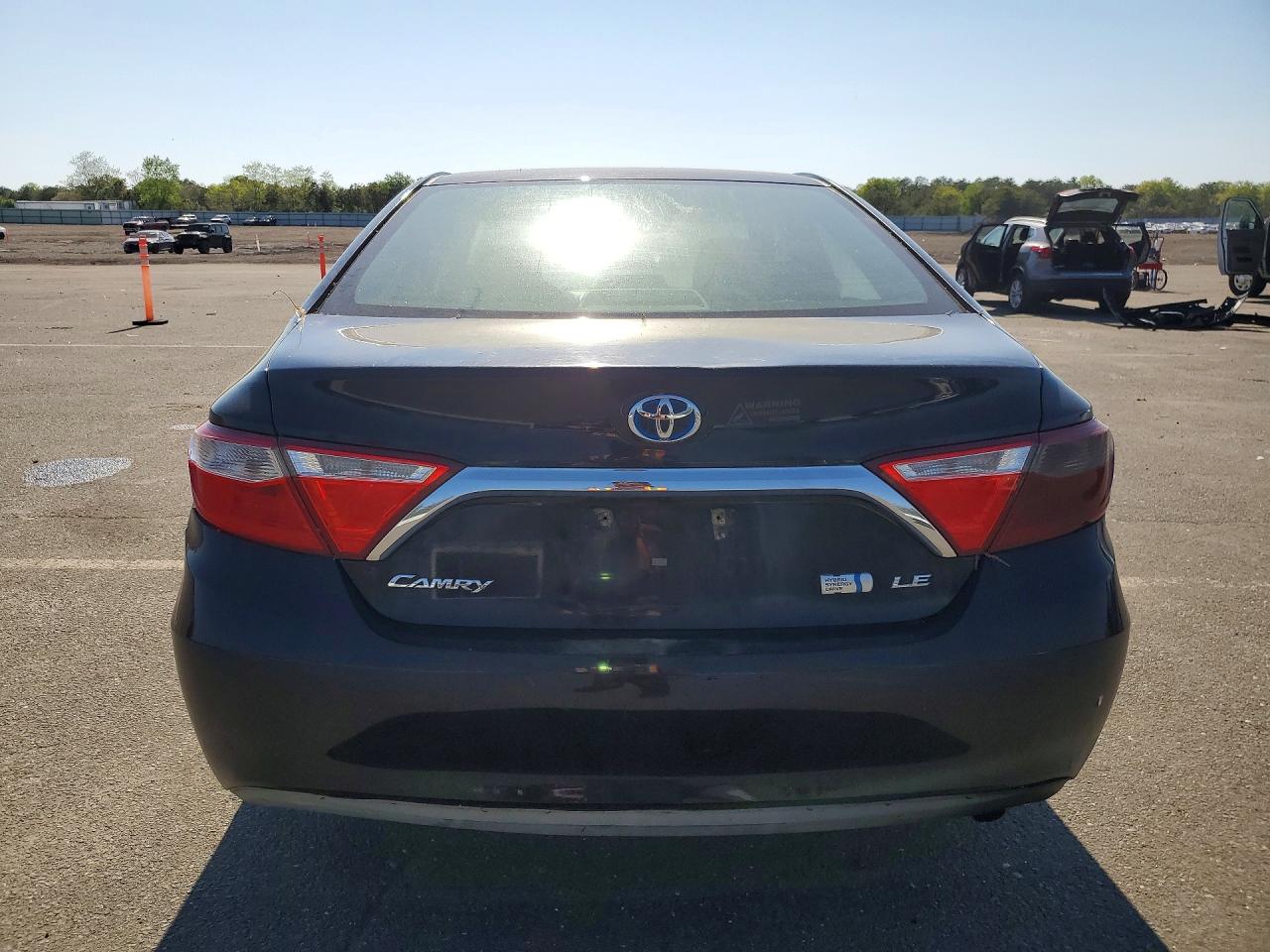 Toyota Camry Le