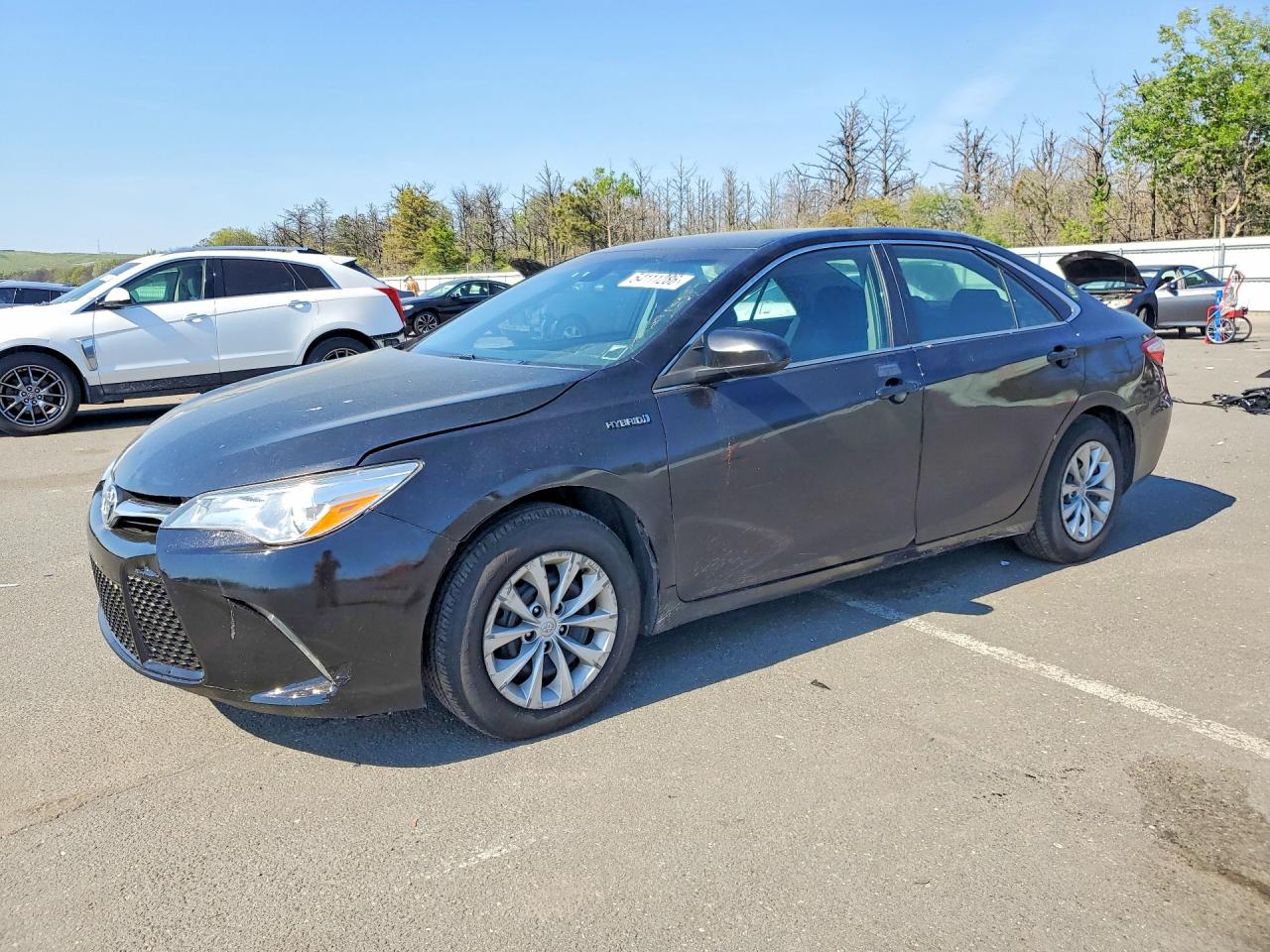 Salvage Toyota Camry Image