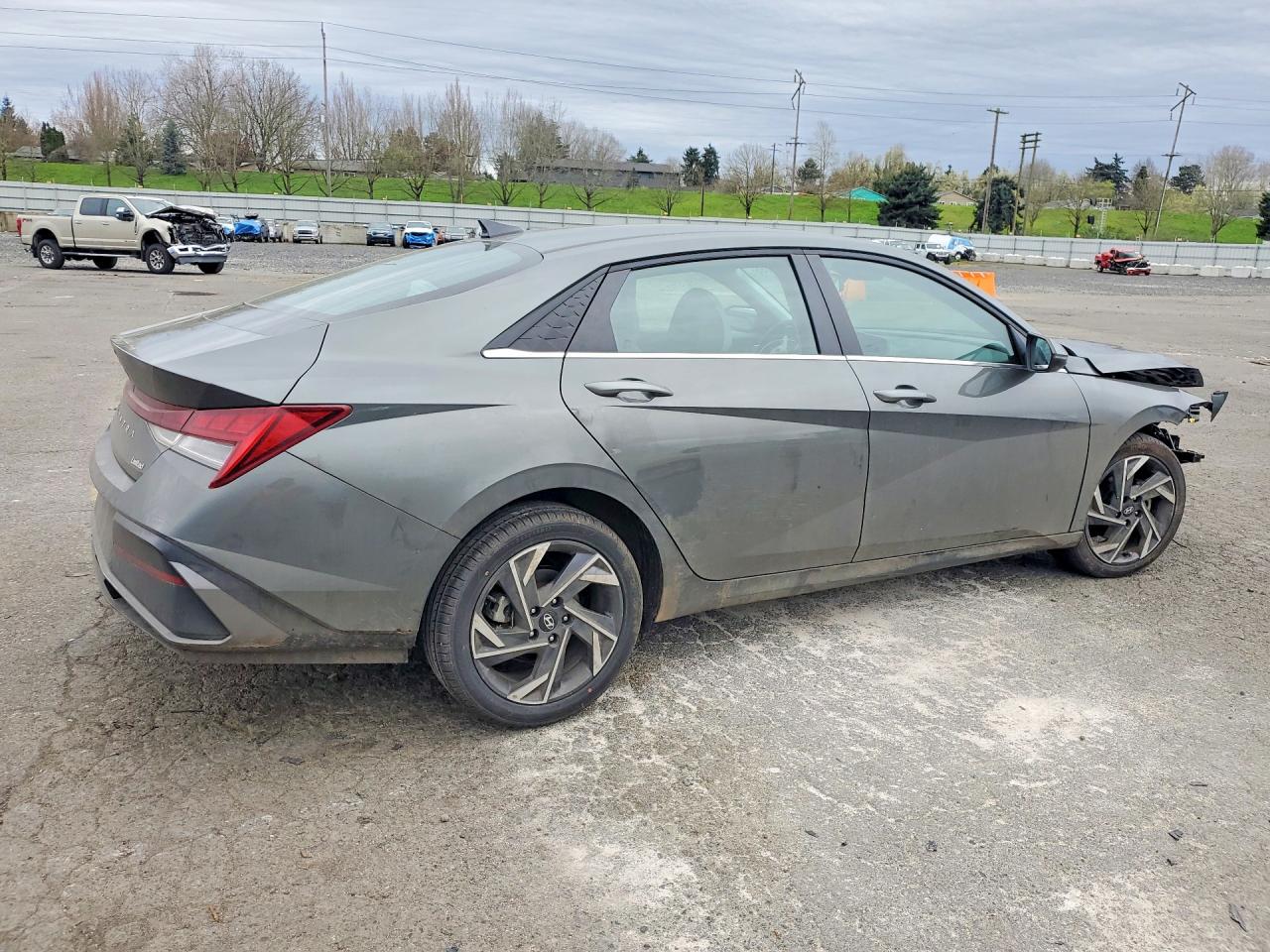 Hyundai ELANTRA Limited