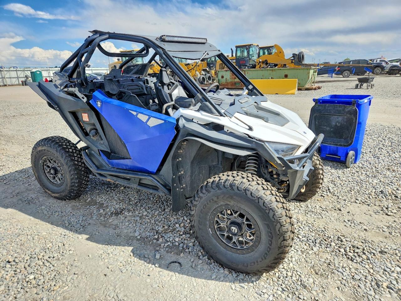 Salvage Pols RZR Image