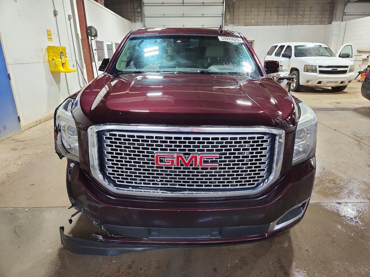 GMC Yukon Denali