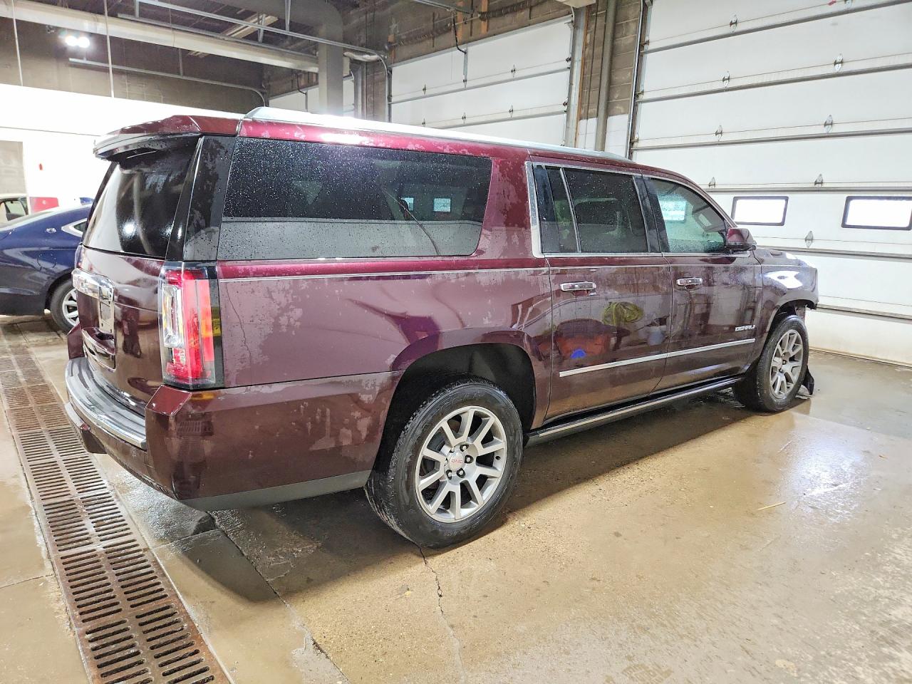 GMC Yukon Denali