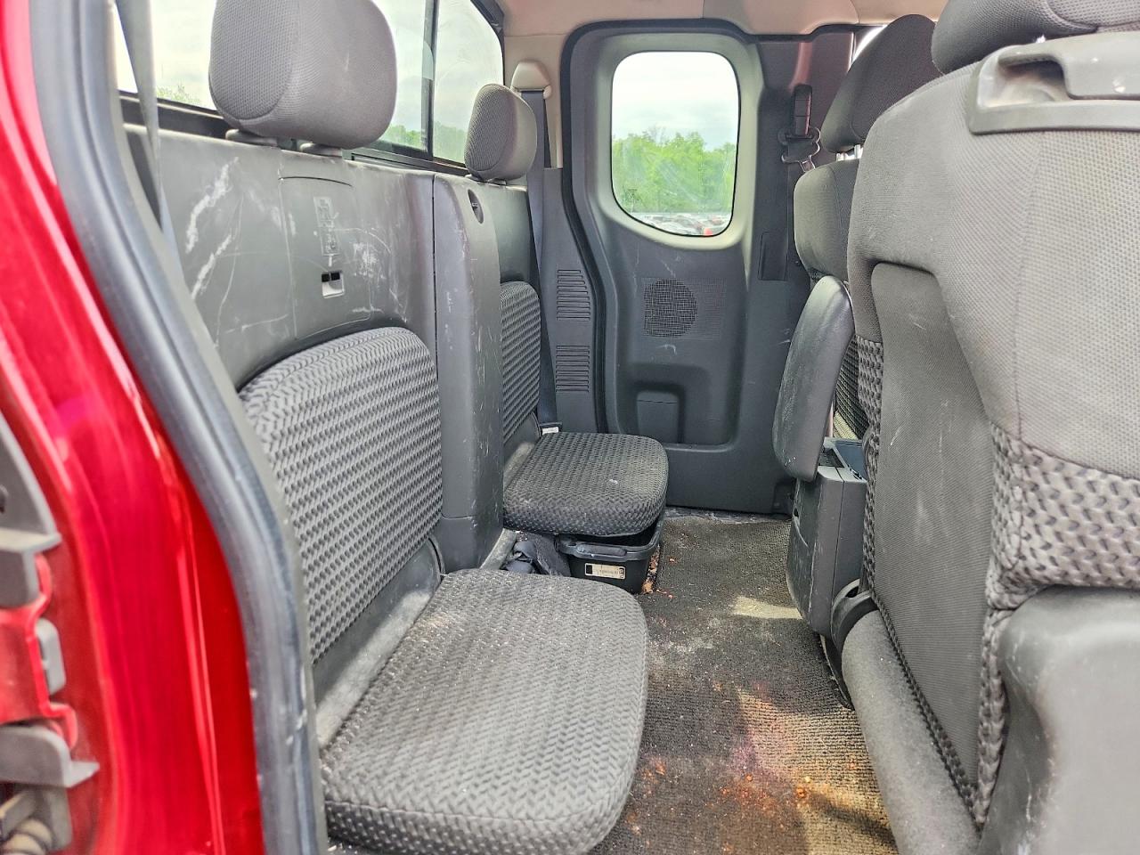 Nissan Frontier Se