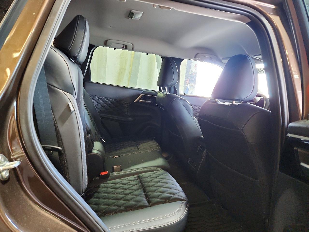 Mitsubishi Outlander Sel