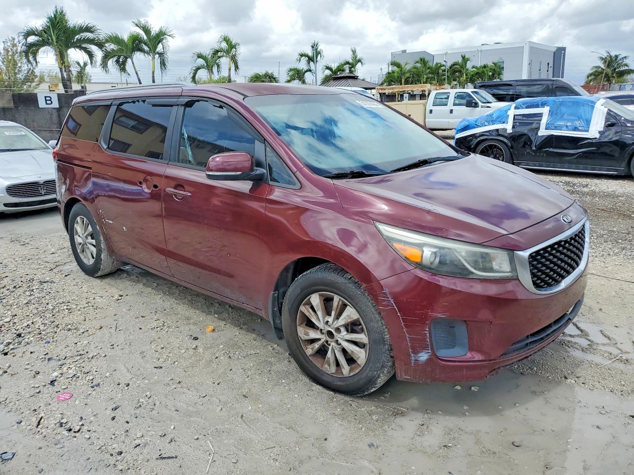 Kia Sedona Lx