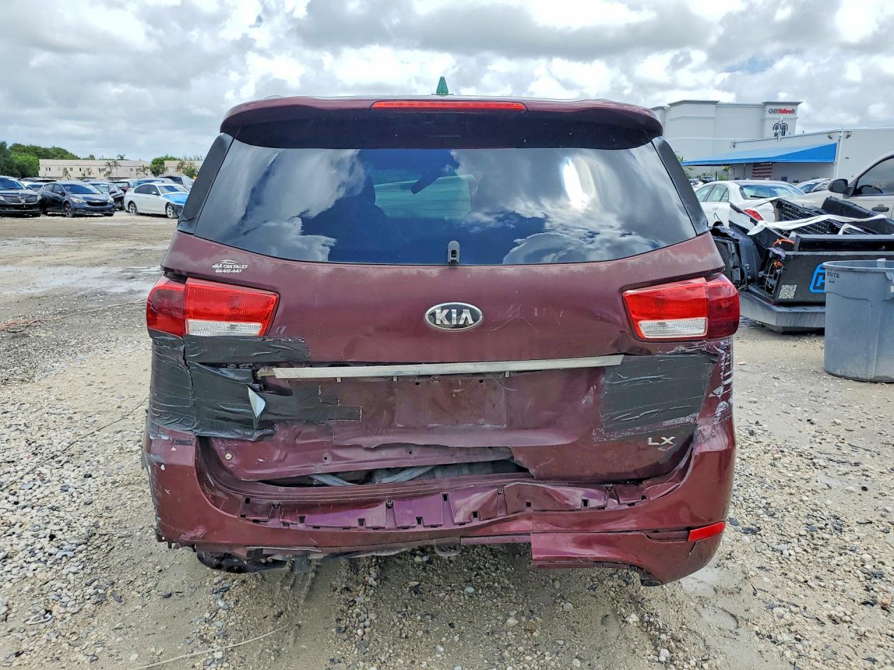 Kia Sedona Lx