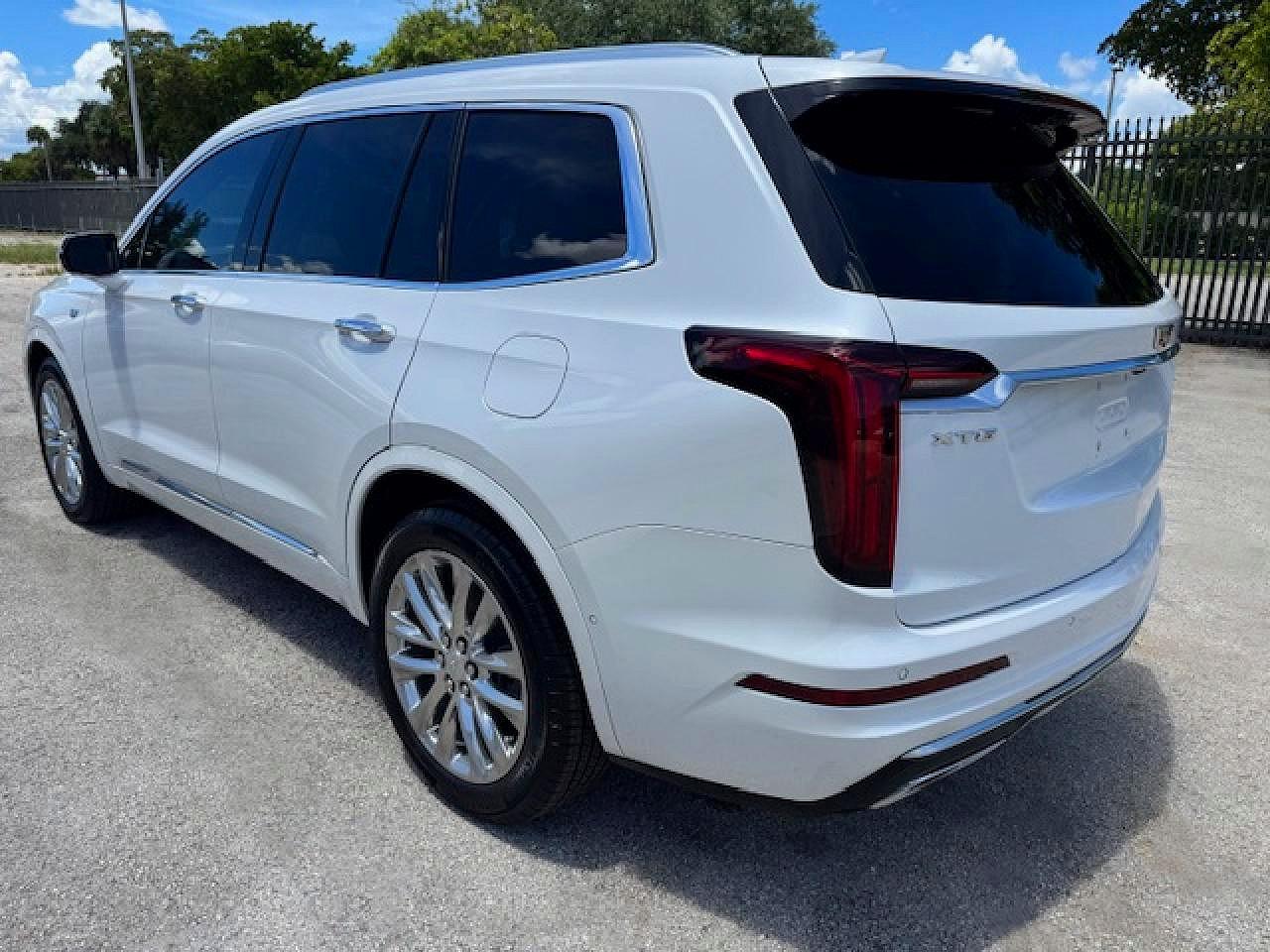 Cadillac XT6 Premium Luxury