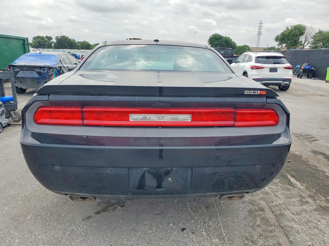 Dodge Challenger R