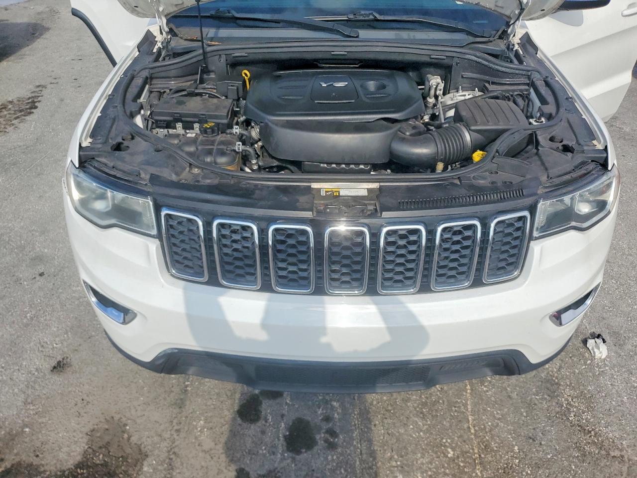 Jeep Grand Cherokee Laredo