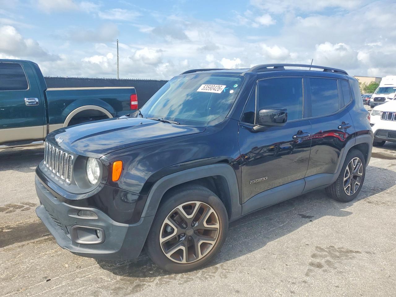 Salvage Jeep Renegade Image