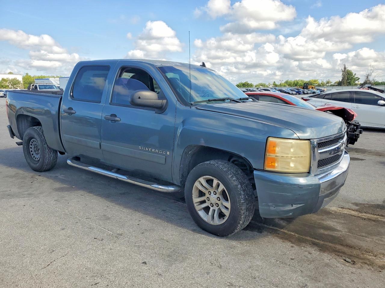 Chevrolet Silverado C1500