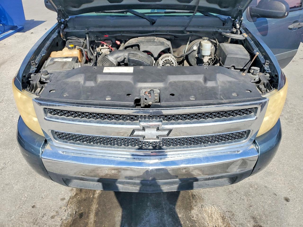 Chevrolet Silverado C1500