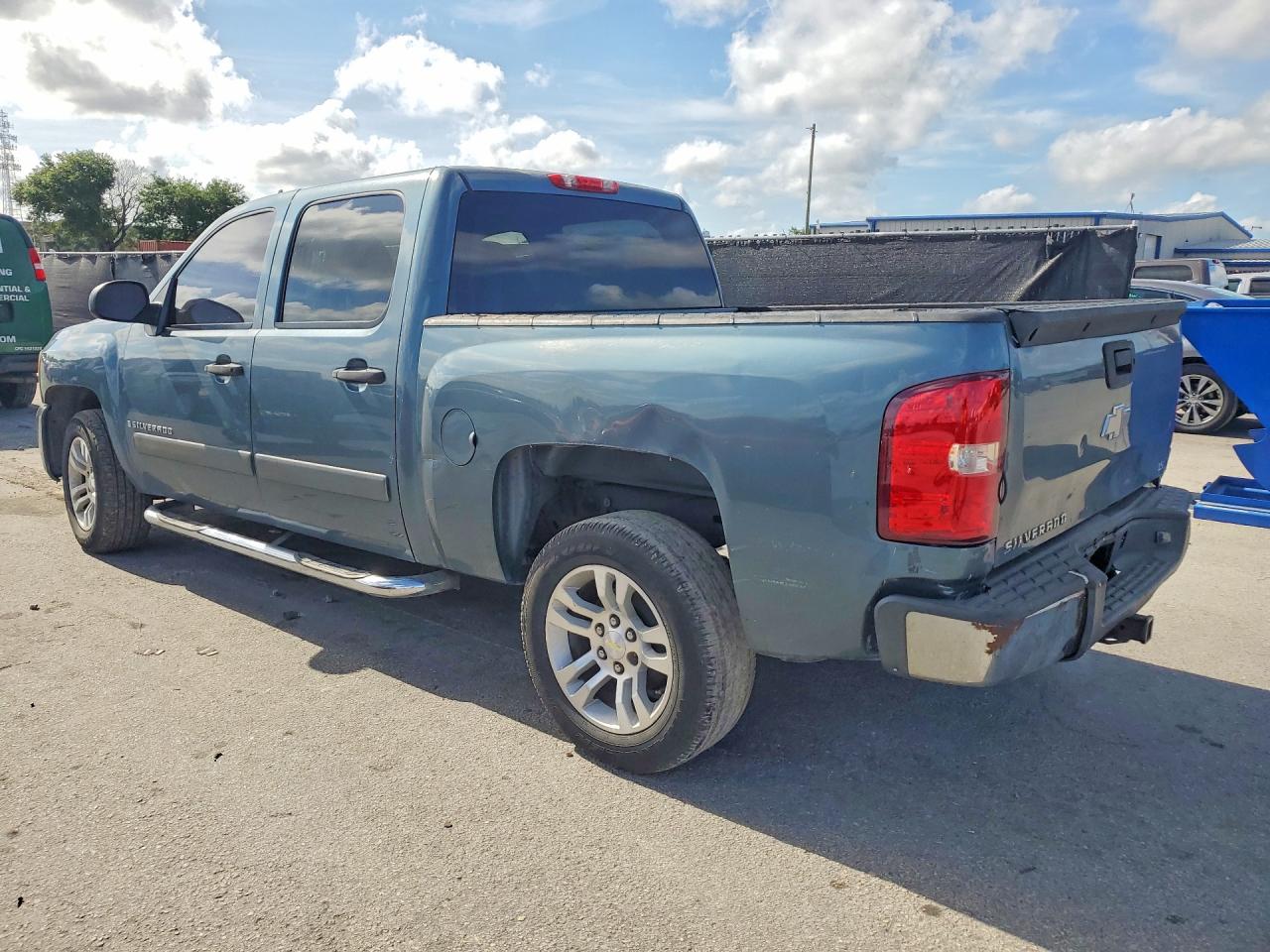 Chevrolet Silverado C1500