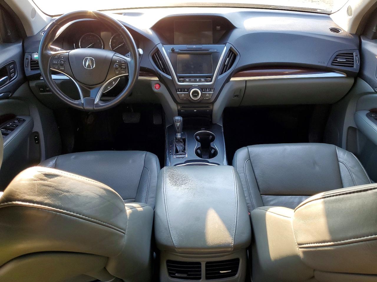 Acura MDX Advance