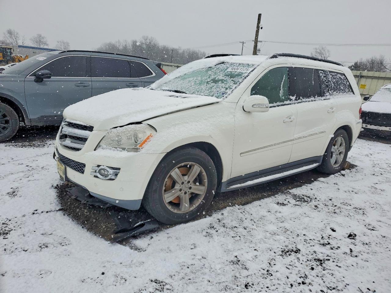Salvage Mercedes-Benz G-Class Image