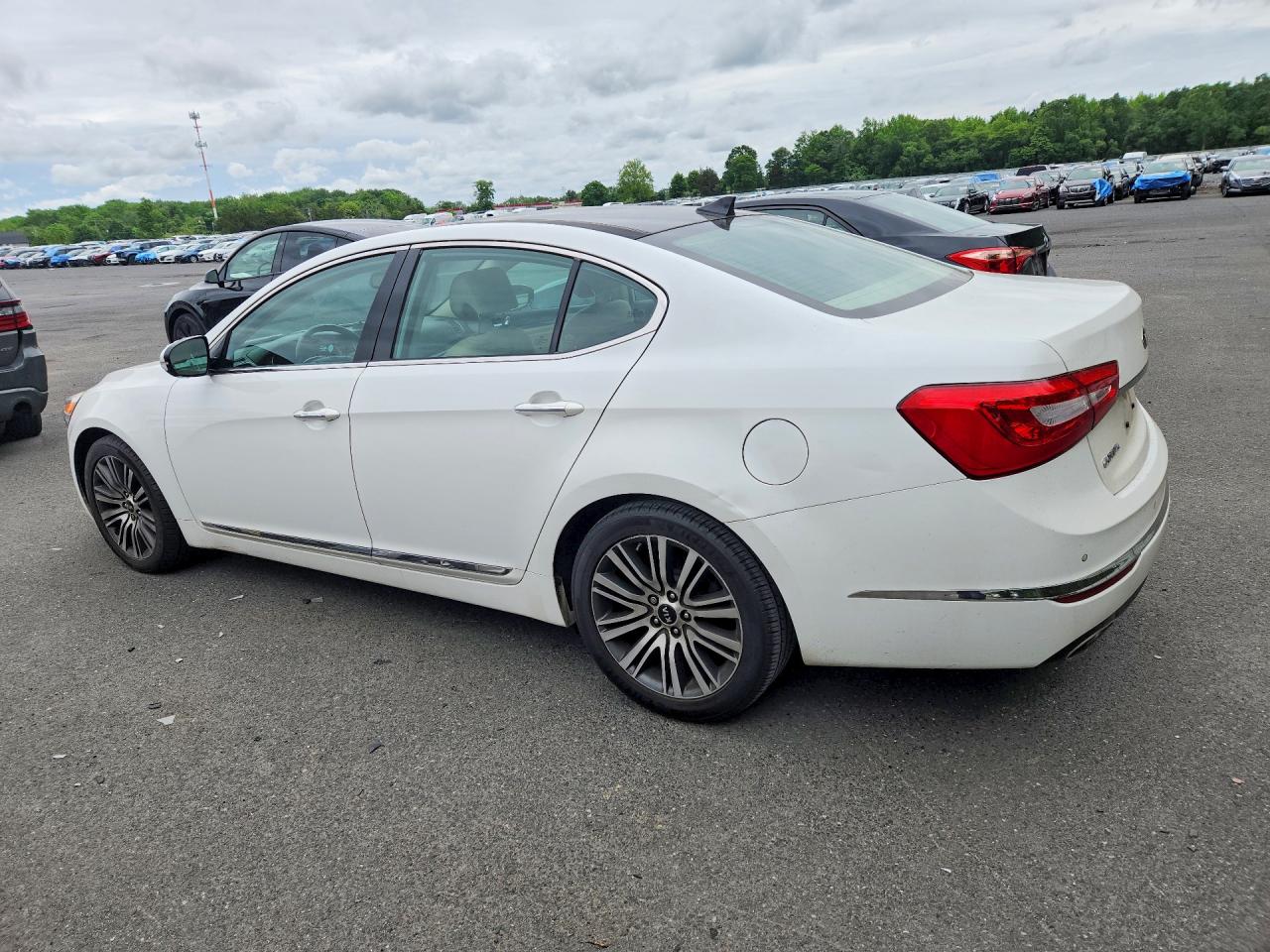 Kia Cadenza