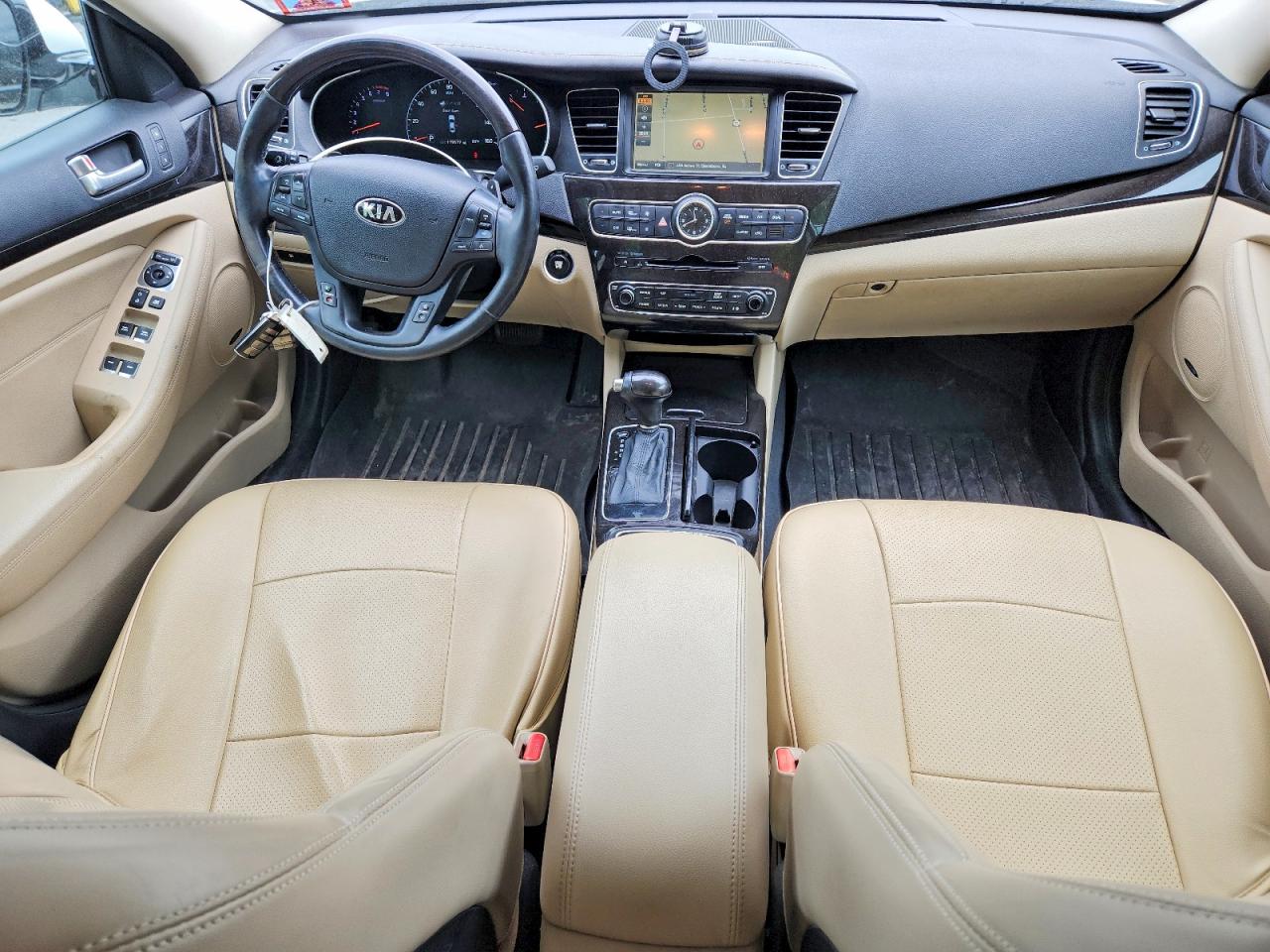 Kia Cadenza