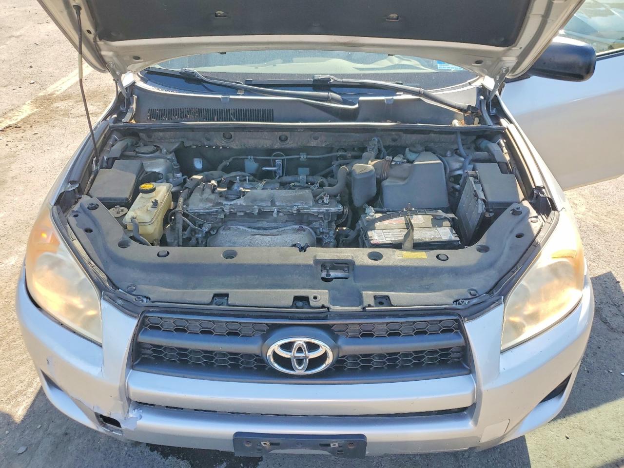 Toyota RAV4 Base