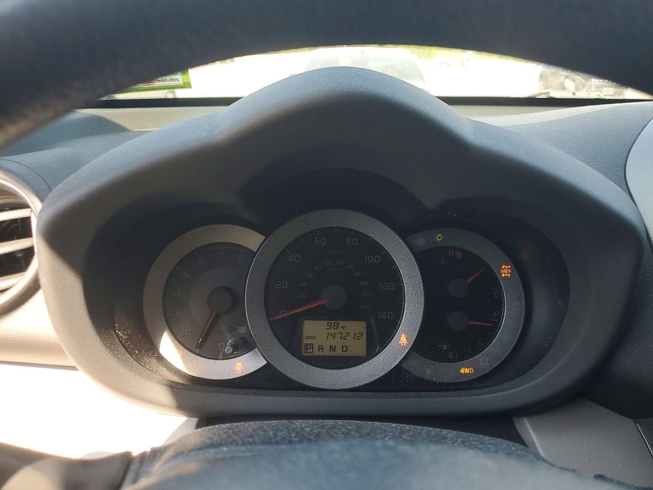Toyota RAV4 Base