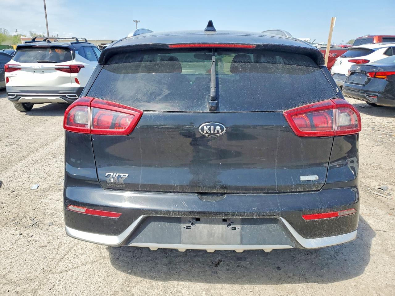Kia Niro Lx