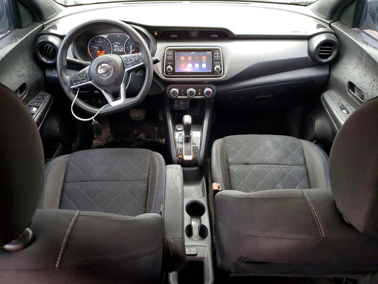 Nissan Kicks S